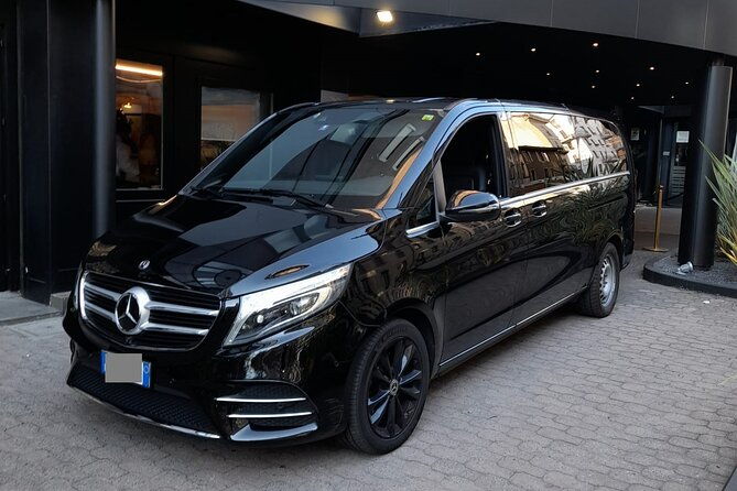 genoa-airport-goa-to-genoa-arrival-private-transfer