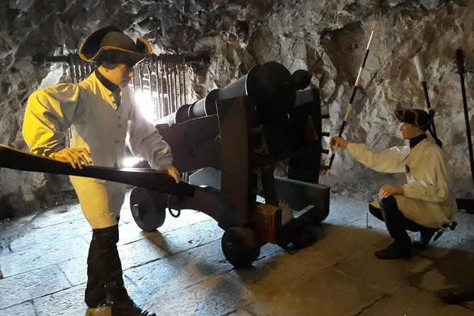 gibraltar-sightseeing-classic-rock-tour-plus-world-war-2-tunnels-private