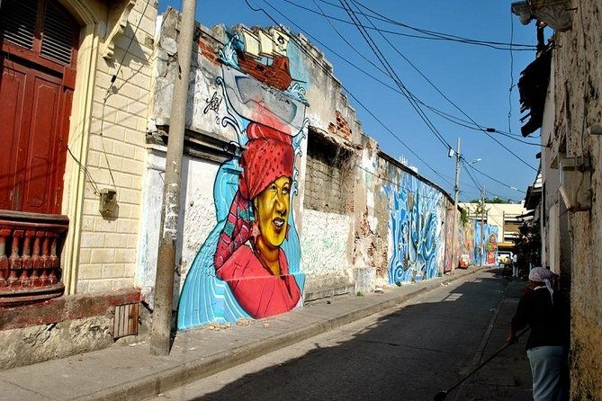 graffiti-tour-in-getsemani-cartagena
