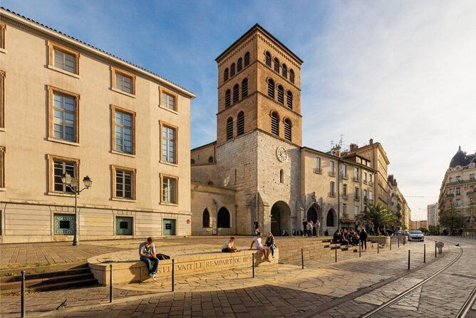 grenoble-scavenger-hunt-and-sights-self-guided-tour