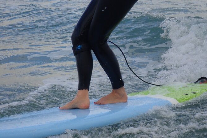 group-longboard-surf-lesson-in-lanzarote