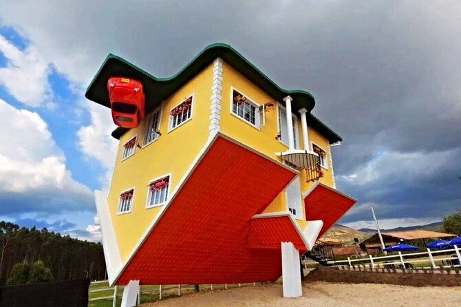 guatavita-lake-town-from-bogota