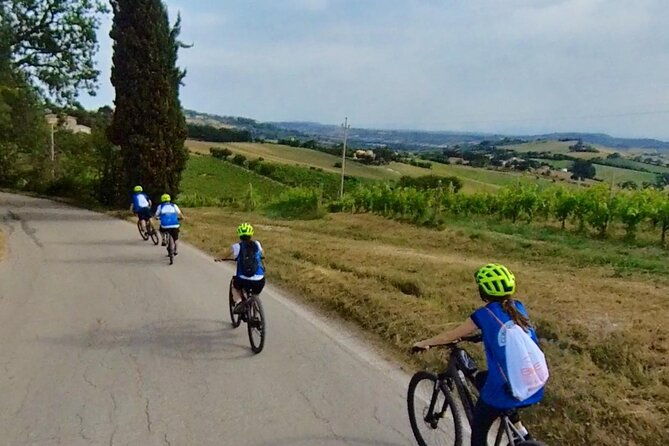 guided-e-bike-tour-with-food-and-wine-tasting