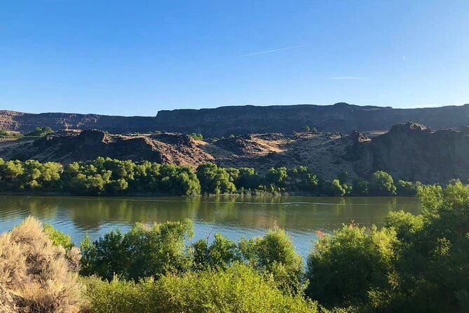 guided-half-day-tour-to-dierkes-lake-shoshone-falls