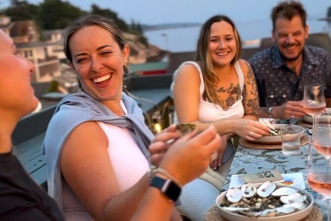 guided-rooftop-oyster-tasting-with-an-oyster-sommelier
