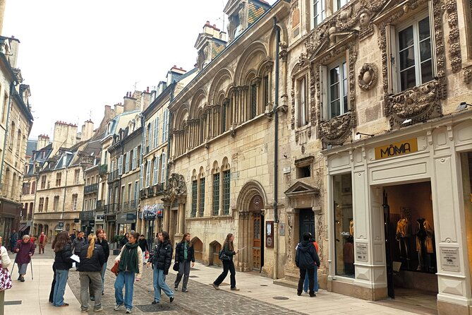 guided-tour-of-dijon-with-your-private-professional-guide