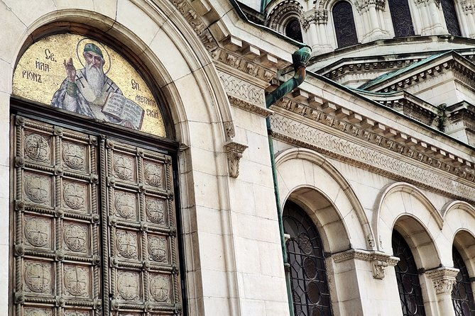 guided-visit-to-alexander-nevsky-cathedral