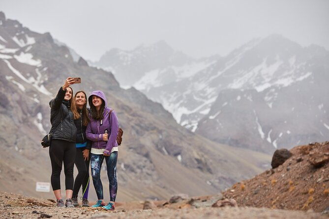 guided-visit-to-high-mountains-aconcagua-puente-del-inca