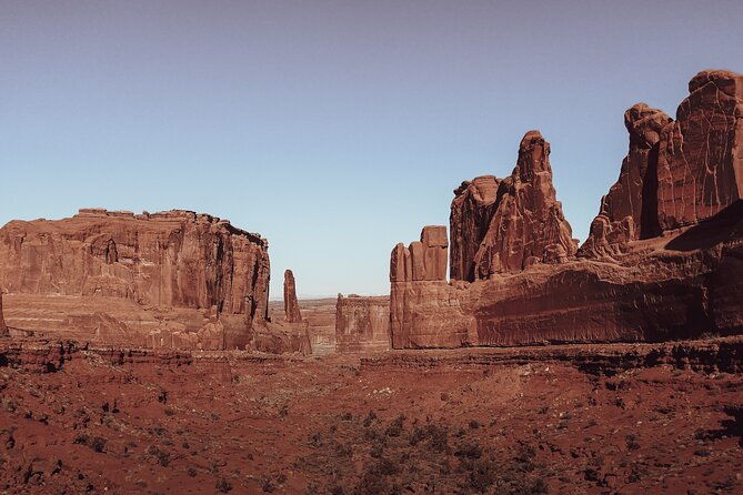 half-day-arches-4x4-with-delicate-arch-hike