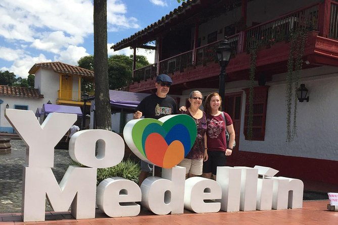 half-day-cultural-city-tour-in-medellin