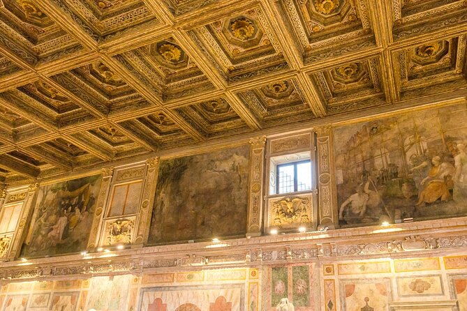 half-day-guided-tour-of-mantua-city-centre-and-ducal-palace