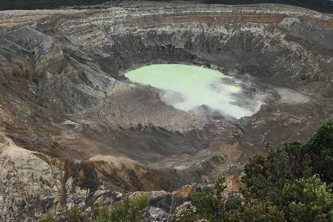 half-day-poas-volcano