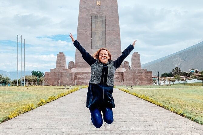 half-of-the-world-daily-tour-with-3-stops-and-local-guide