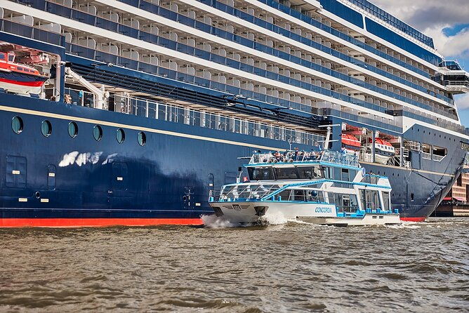 hamburg-2-hour-harbor-cruise