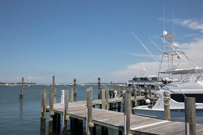 hamptons-sag-harbor-outlet-shopping-1-day-tour-from-nyc