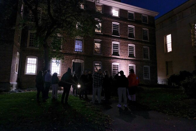 haunted-history-walking-tour-of-providence