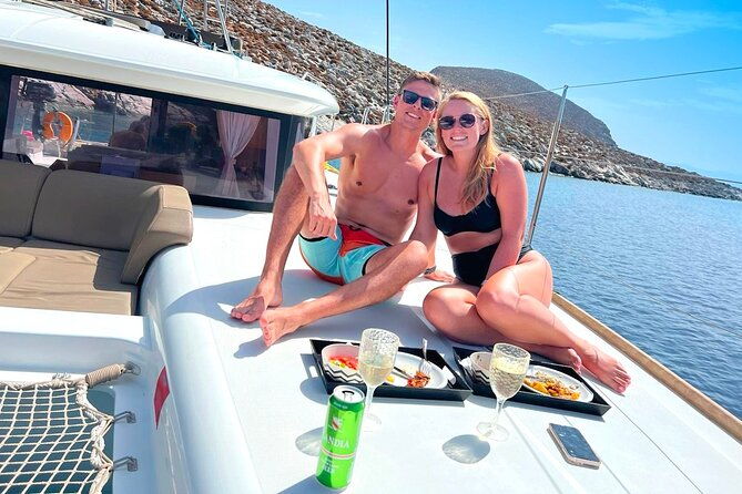 heraklion-catamaran-cruise-to-dia-sunset-dinner-drinks