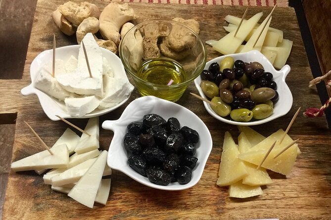 heraklion-food-stories-walking-tour-with-8-local-favorite-stops