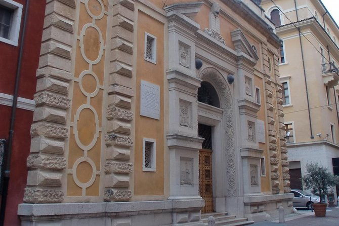 hidden-verona-jewish-district-3-hour-private-walking-tour