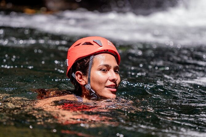 hiking-experience-in-caldera-transportation-included