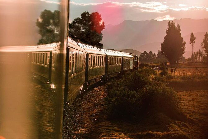 hiram-bingham-round-trip-luxury-train-to-machu-picchu