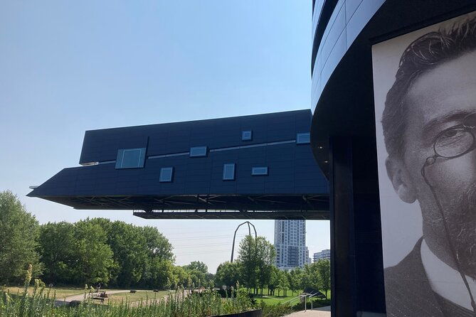 historic-minneapolis-riverfront-private-walking-tour