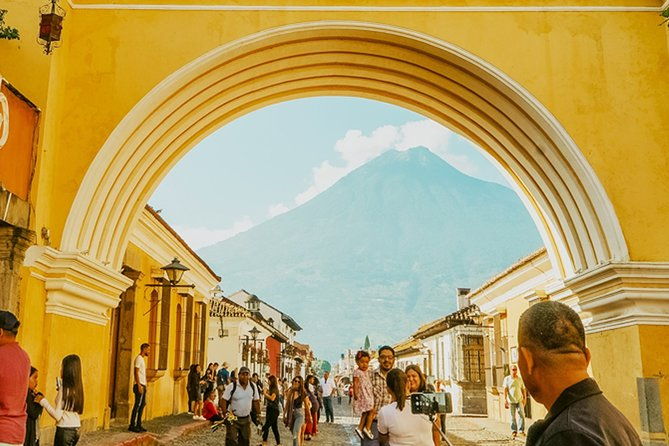 historical-and-cultural-walking-tour-of-antigua-guatemala