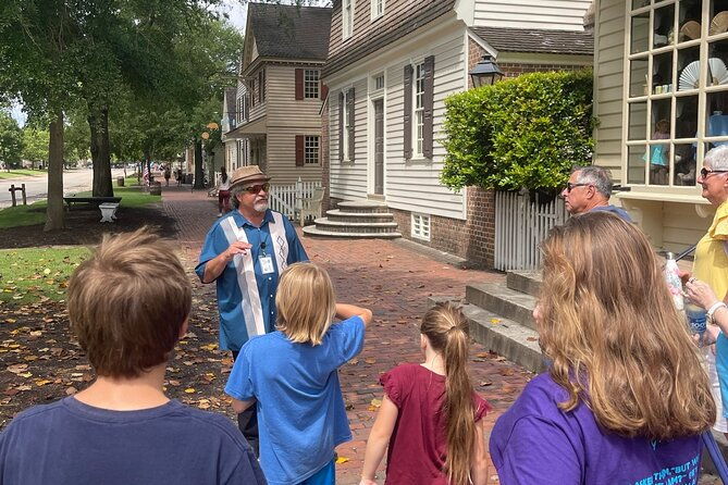 history-of-slavery-tour-in-williamsburg