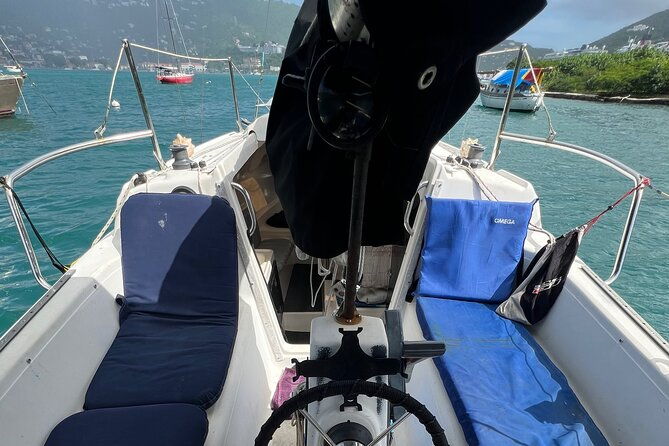 hopping-secret-private-islands-through-boat-chartering-treasure