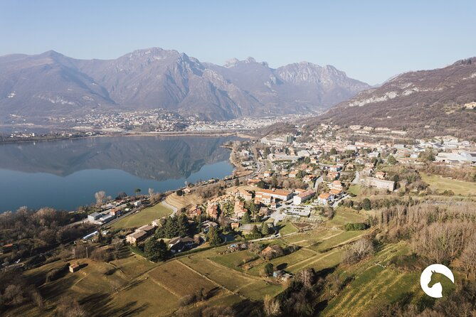 horseback-riding-for-experts-between-the-lake-and-the-mountains