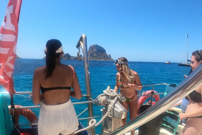 ibiza-catamaran-cruise-es-vedra-morning-or-sunset-2