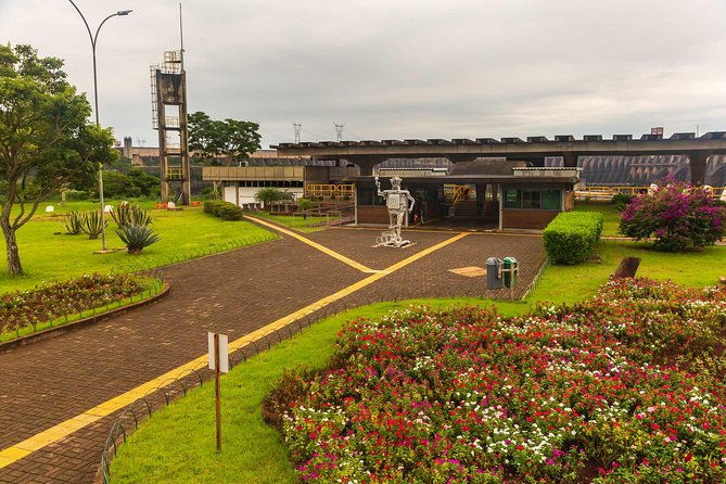 itaipu-hydroelectric-dam-tickets-included