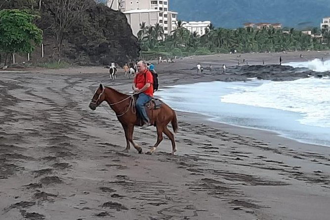 jaco-beach-horseback-riding-experience