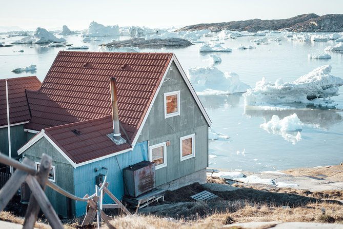 jewels-of-nuuk-guided-walking-tour