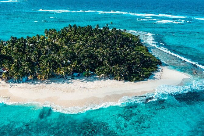 johnny-kay-and-natural-aquarium-full-day-in-the-islands