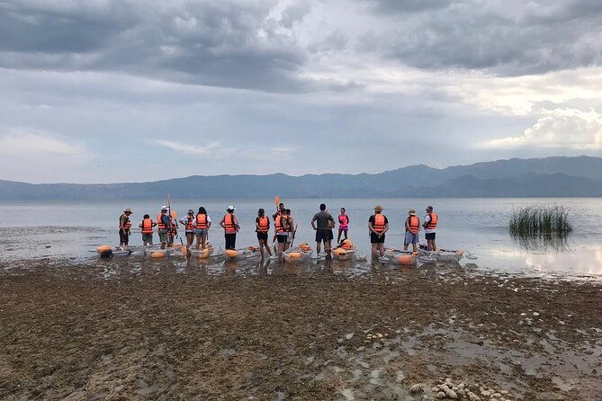 kayak-or-stand-up-paddle-in-shkodra-lake-and-buna-river