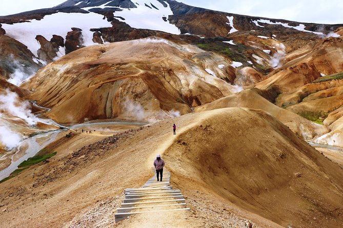 kerlingarfjoll-highlands-day-tour-in-a-4x4-from-akureyri-2