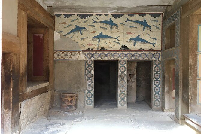 knossos-and-arch-museum-of-heraklion-guidetransferticket-2