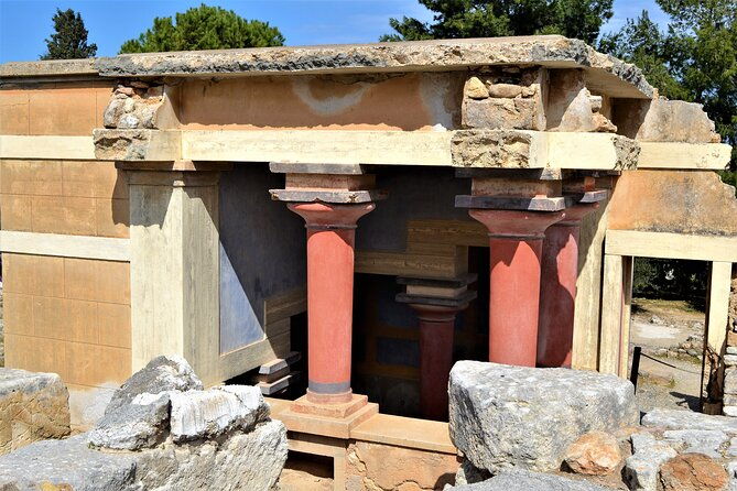 knossos-palace-museum-rethymno-city-private-tour-from-chania