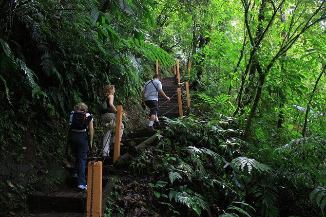 la-fortuna-waterfall-hike