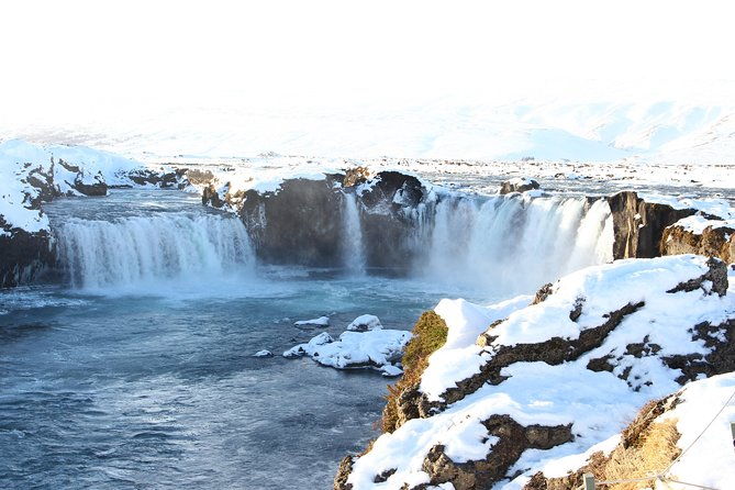 lake-myvatn-private-tour-2