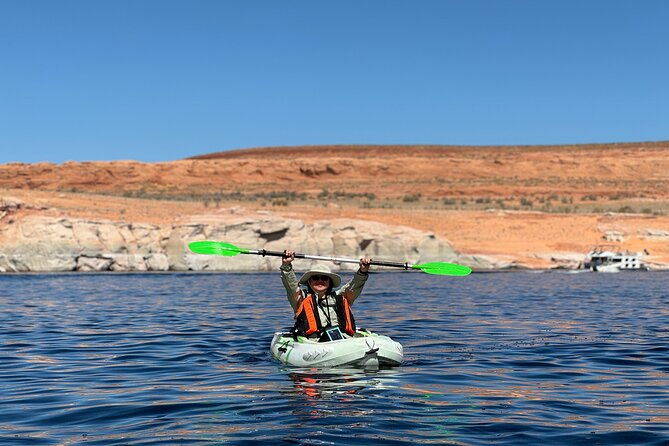 lake-powell-guided-kayak-and-water-antelope-canyon-tour