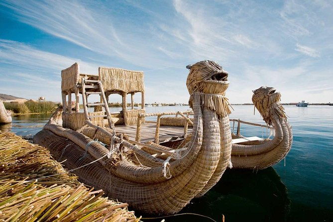 lake-titicaca-day-trip-uros-taquile-islands