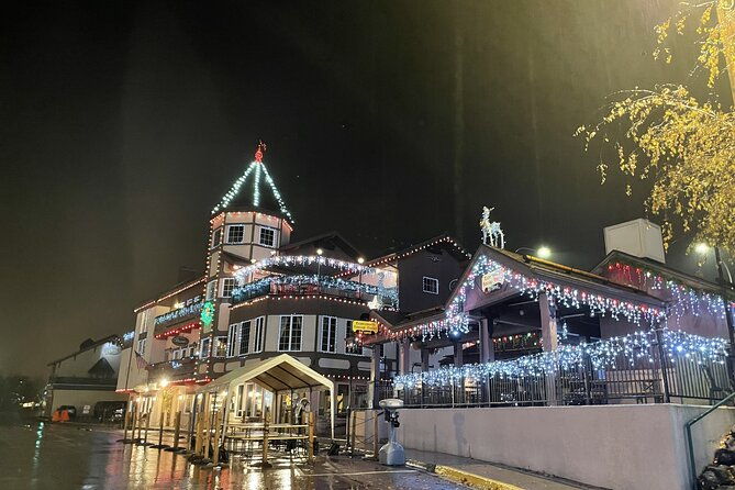 leavenworth-christmas-lights-tour-from-seattle