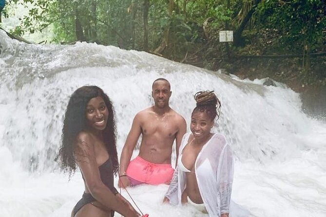 lethe-river-bamboo-rafting-mayfield-falls-with-lunch-drink