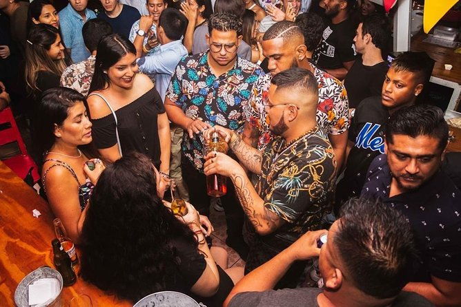 lima-pub-crawl-party-tour-friday-barranco-saturday-miraflores
