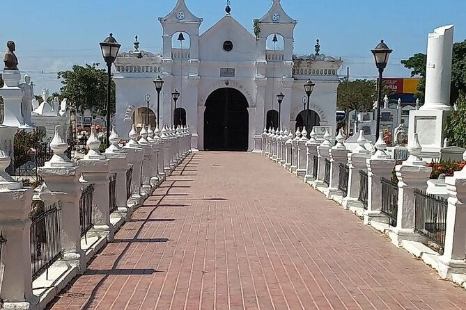 live-mompox-south-of-bolivar-colombia-south-america