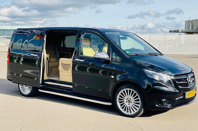 luxembourg-private-limo-tours