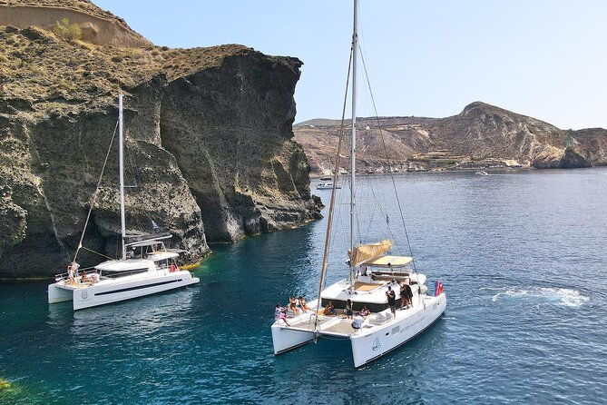 luxury-santorini-sunset-cruise-dinner-bbq-open-bar-transfers