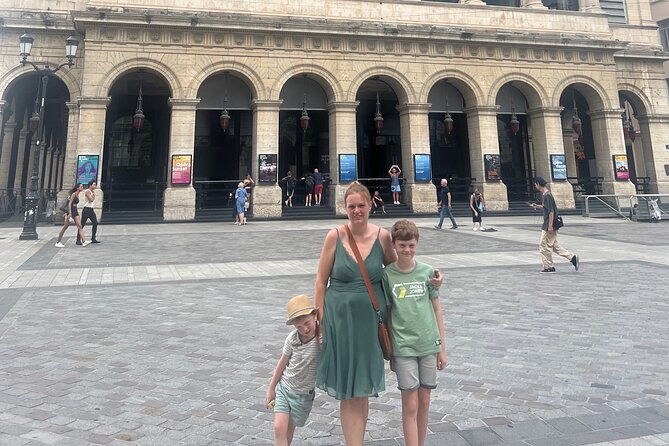 lyon-scavenger-hunt-and-sights-self-guided-tour